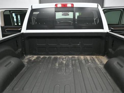Used 2024 RAM 2500 Laramie AWD/4WD image 13