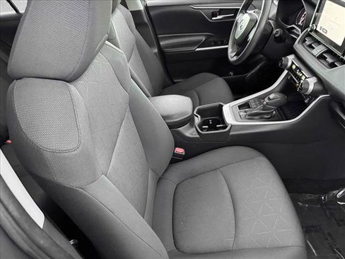 Used 2024 Toyota RAV4 XLE image 19