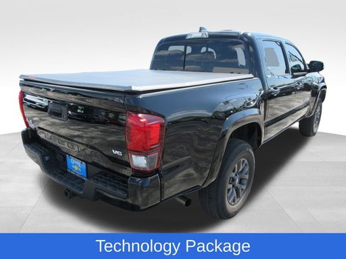 Used 2023 Toyota Tacoma SR5 w/ Technology Package AWD/4WD image 5