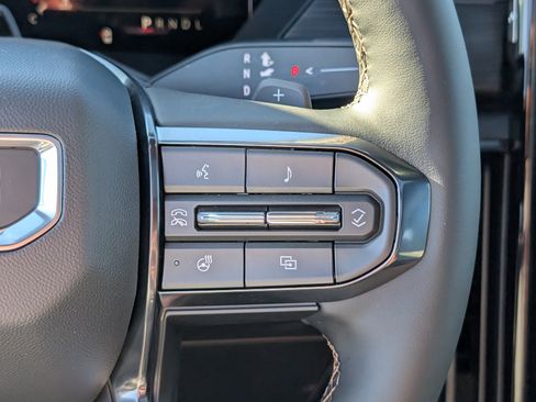 New 2026 GMC Acadia AT4 w/ Super Cruise Package image 21