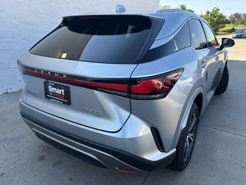 Used 2023 Lexus RX 350 Premium Plus w/ Accessory Package AWD/4WD image 6