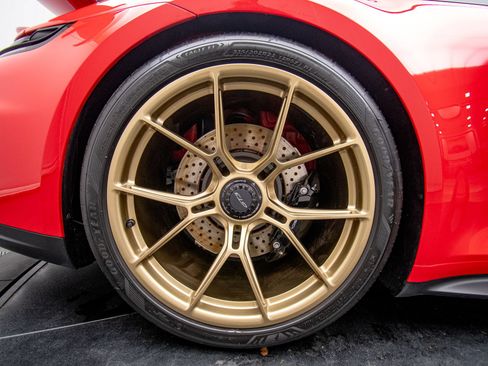 Certified 2026 Porsche 911 GT3 RWD image 43