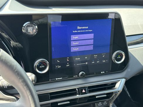 Used 2025 Lexus RX 350 FWD w/ Accessory Package (K3) image 35
