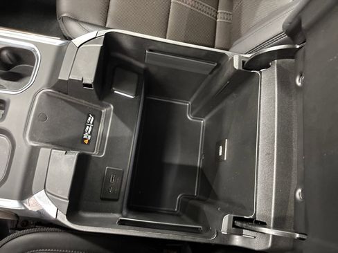 Used 2025 Chevrolet Silverado 1500 High Country image 27