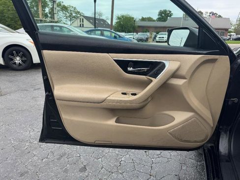 Used 2016 Nissan Altima 2.5 S w/ Power Driver Seat Package image 11