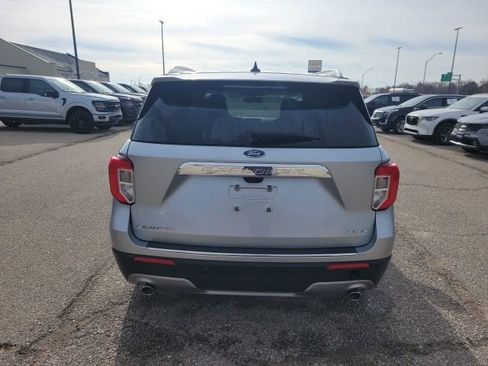 Used 2023 Ford Explorer Limited w/ Equipment Group 301A image 24
