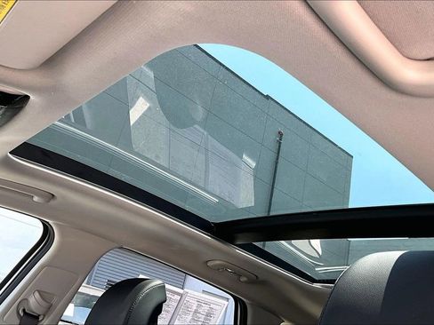 Used 2026 Kia Sportage EX w/ EX Panoramic Sunroof Package AWD/4WD image 14