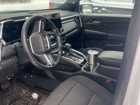 Used 2023 GMC Canyon Elevation image 8