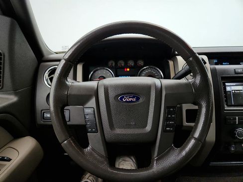 Used 2010 Ford F150 XLT image 16