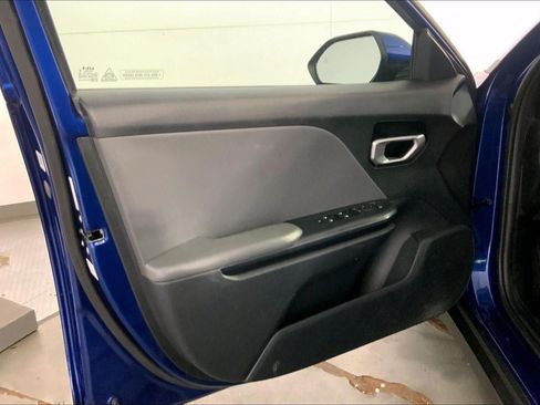 Used 2025 Kia K4 FWD image 25