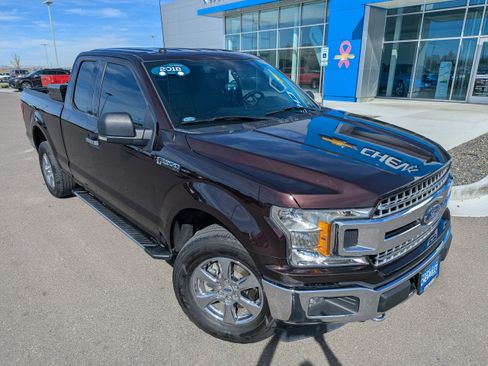 Used 2018 Ford F150 XLT w/ Equipment Group 302A Luxury image 4