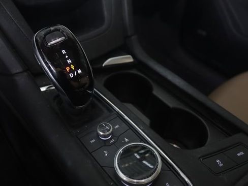 Certified 2021 Cadillac XT6 Premium Luxury w/ Platinum Package image 21