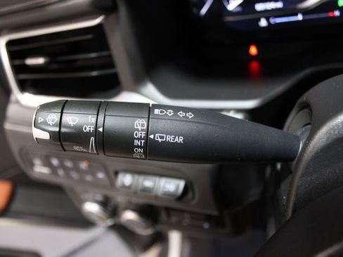 Used 2023 GMC Yukon XL Denali Ultimate w/ LPO, Floor Liner Package image 37