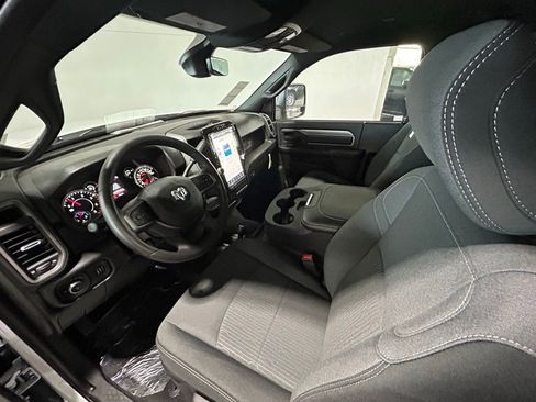 Used 2024 RAM 3500 Tradesman image 29