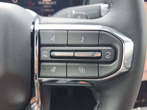 New 2026 GMC Terrain Elevation FWD image 18
