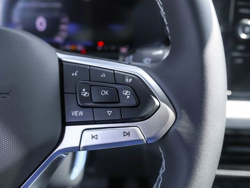 Used 2025 Volkswagen Taos S image 20