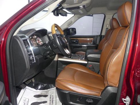 Used 2018 RAM 1500 Laramie Longhorn w/ Convenience Group image 19