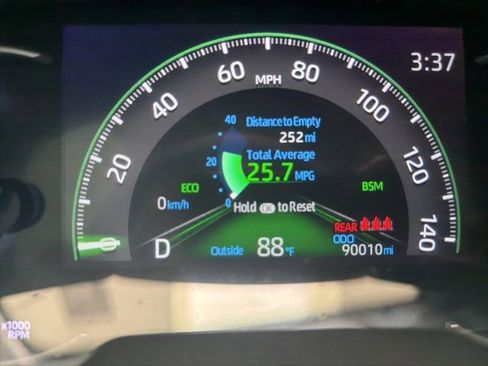 Used 2023 Toyota RAV4 XLE Premium image 16