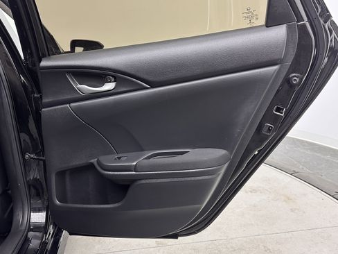 Used 2020 Honda Civic LX image 29