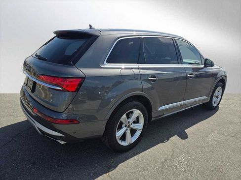 Used 2025 Audi Q7 2.0T Premium w/ Convenience Package AWD/4WD image 6