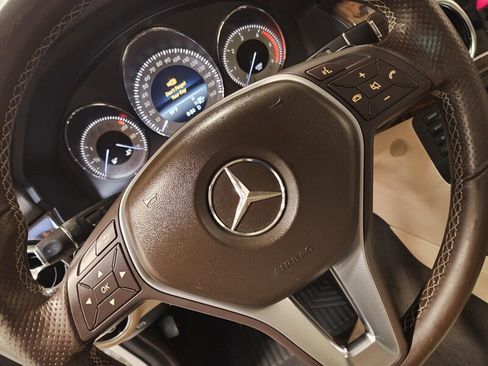 Used 2015 Mercedes-Benz GLK 250 BlueTEC 4MATIC image 31