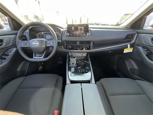 New 2026 Nissan Rogue S image 5