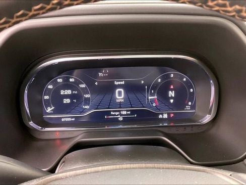Used 2023 GMC Yukon XL AT4 w/ Technology Package AWD/4WD image 25