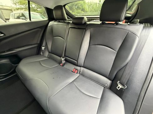Used 2017 Toyota Prius Four w/ Carpet Mat Package FWD image 17