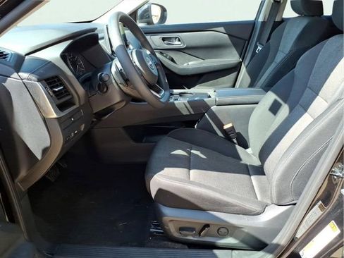 Used 2024 Nissan Rogue SV FWD image 18