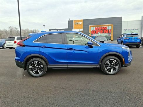 Used 2023 Mitsubishi Eclipse Cross SE image 11