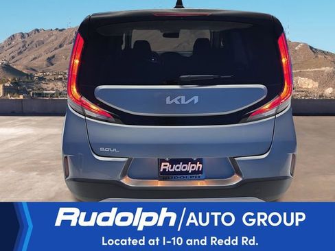Used 2025 Kia Soul LX w/ LX Technology Package image 4