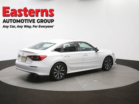 Used 2024 Honda Civic EX image 40