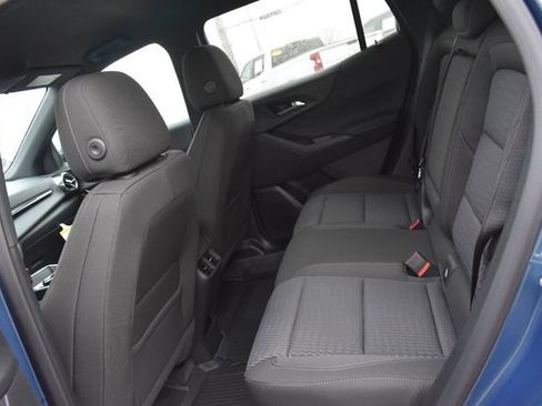 New 2026 Chevrolet Equinox LT w/ LPO, Floor Liner Package image 18