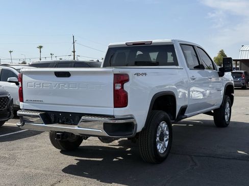 Used 2024 Chevrolet Silverado 2500 LT image 9