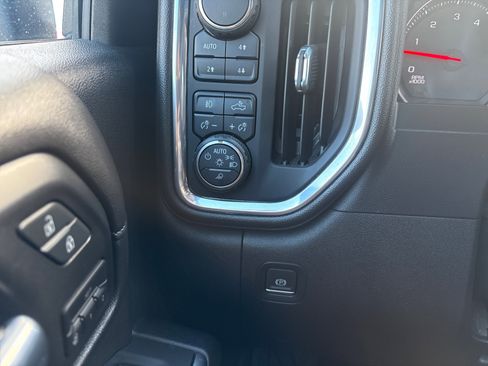 Used 2020 Chevrolet Silverado 3500 LTZ w/ Gooseneck/5TH Wheel Package image 14