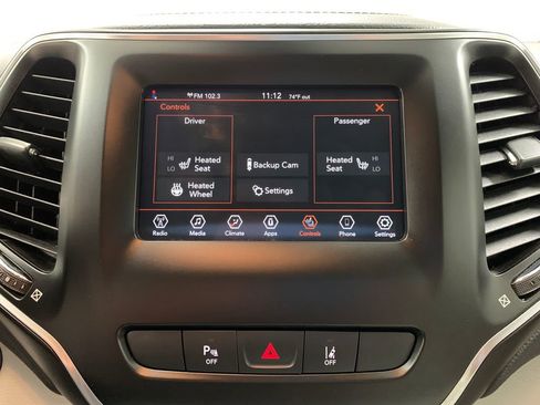 Used 2021 Jeep Cherokee Latitude Lux AWD/4WD image 28