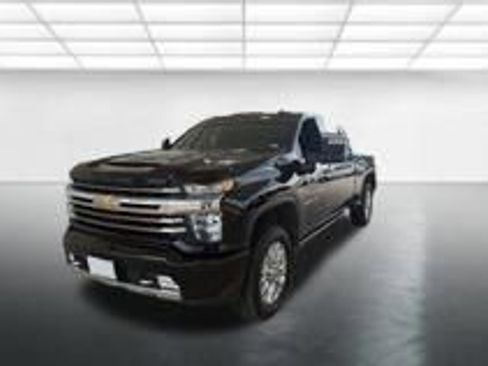 Used 2023 Chevrolet Silverado 2500 High Country w/ LPO, Hitch Package AWD/4WD image 3