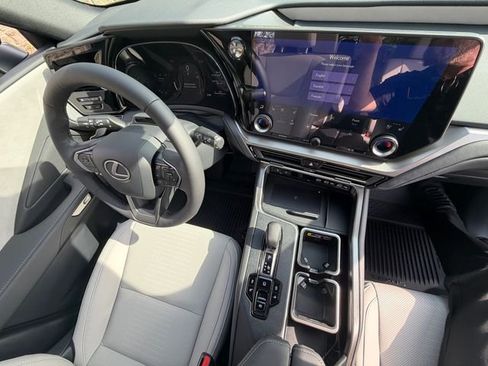 New 2026 Lexus TX 350 AWD image 12
