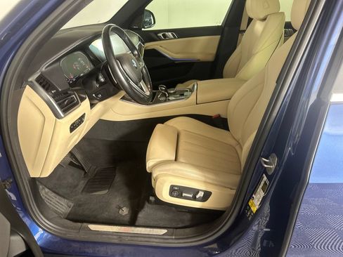 Used 2019 BMW X5 xDrive40i w/ Premium Package 2 AWD/4WD image 9