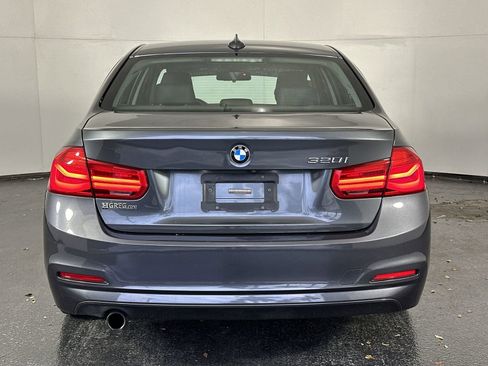 Used 2018 BMW 320i Sedan image 7