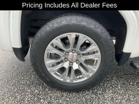 Used 2022 GMC Sierra 1500 Denali w/ Driver Alert Package II AWD/4WD image 27