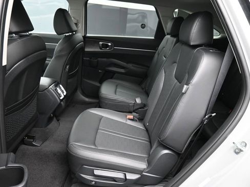 New 2026 Kia Sorento EX AWD/4WD image 22