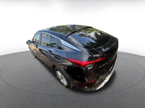 Used 2025 Buick Envista Preferred image 7