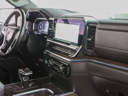 Used 2023 Chevrolet Silverado 1500 RST image 27