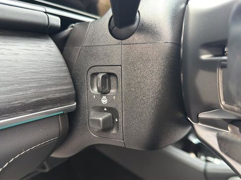 Used 2025 Mercedes-Benz GLE 53 AMG 4MATIC Coupe image 26