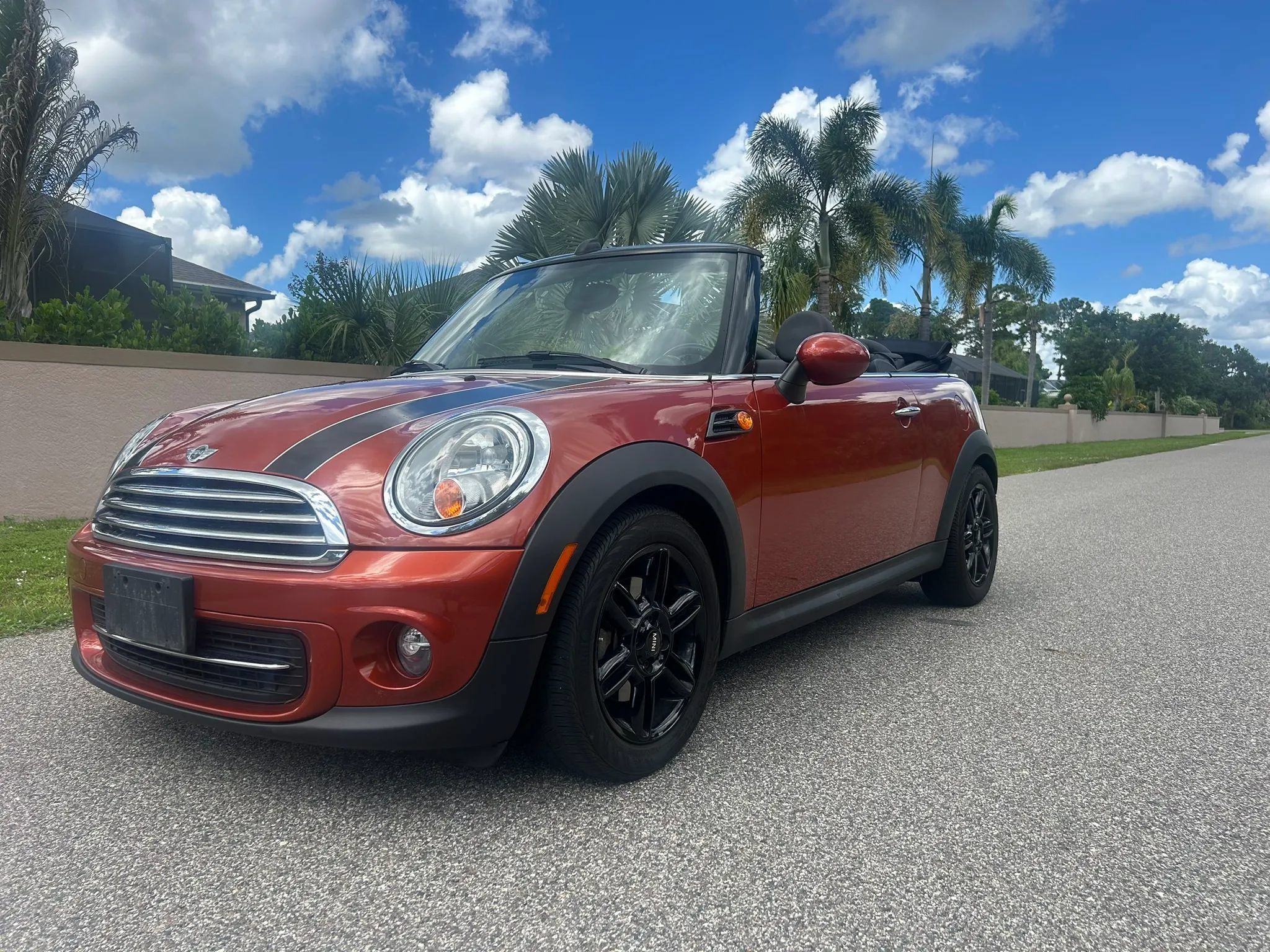 Used 2013 MINI Cooper Convertible FWD image 14