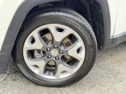 Used 2018 Jeep Compass Limited AWD/4WD image 74