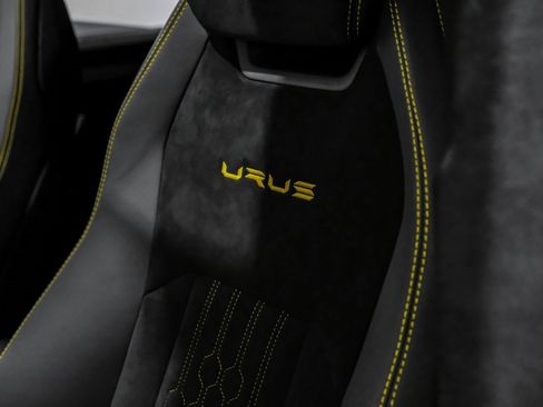 Used 2024 Lamborghini Urus Performante image 35
