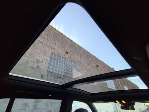 Used 2025 Mercedes-Benz GLS 450 GLS 450 image 23