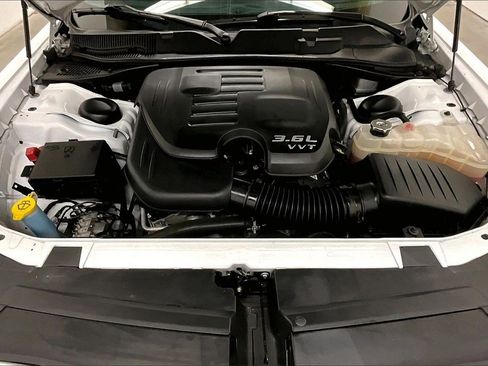 Used 2023 Dodge Challenger SXT image 30